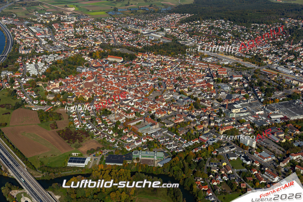 Das Luftbild der Stadt Forchheim wurde 2019 vom Flugzeug heraus erstellt (keine Drohne) Aufnahmehöhe ca.400 Meter- hohe Auflösung- beste Druck-Qualität garantiert!