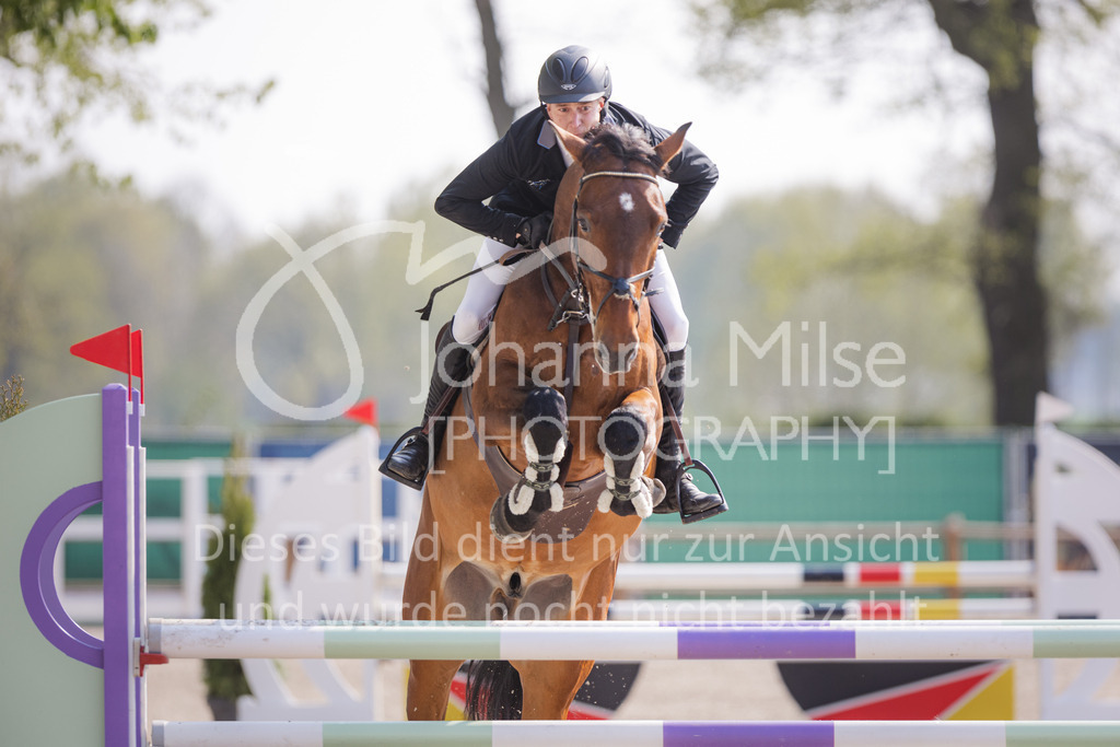 220426_Mühlen_04SprgPf-L-440 | Oerlinghausen Währentrup 26.08.2021, Stilspringprüfung Kl.A*