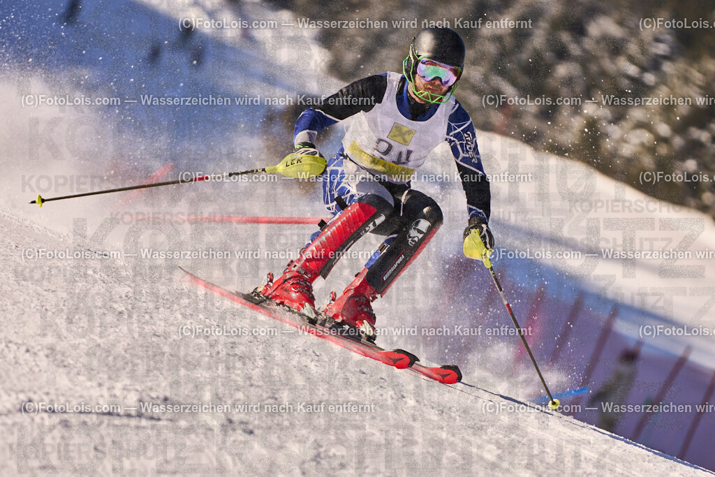 ALP5478_MASTERS-OeM-SL_Glungezer_Vorlaeufer | Alpine Österreichische Mastersmeisterschaften auf dem Glungezer. Tiroler Skiverband, SC Volders, SLALOM, So 2. März 2025.