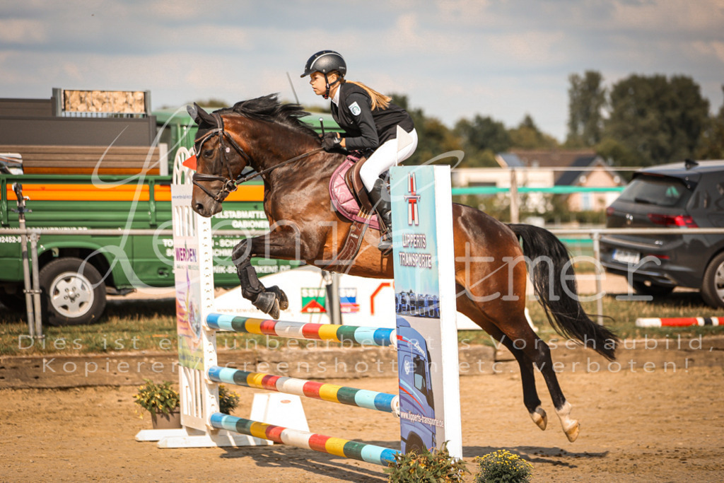 24.FrSpA00216 | Leoni Ertmer Photography - Realisiert mit Pictrs.com