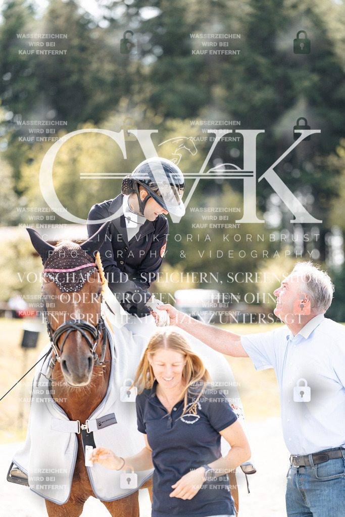 CK900998 | Turnierfotografie Pferdefotografie Trier Rheinland-Pfalz Pferdesport Reitsport Tierfotografie Sportfotografie Pferdevideo Pferdevideografie Equestrianvideography equestrianphotography  - Realisiert mit Pictrs.com