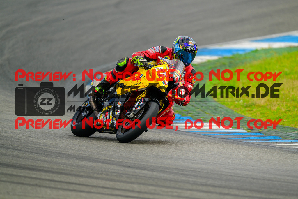 MaZZes_FotoMatrix_240615_6007705_7043 | ROT