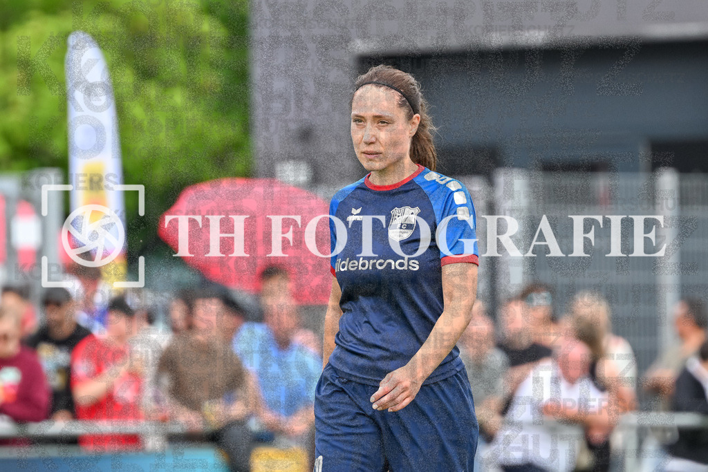 GER, FC Hauingen - SV Waldhaus, Frauen-Fussball, Rothaus Bezirkpokal, Finale, Saison 2024/2025, 29.05.2025 | Larissa Zimmermann (FC Hauingen, #10)GER, FC Hauingen - SV Waldhaus, Frauen-Fussball, Rothaus Bezirkpokal, Finale, Saison 2024/2025, 29.05.2025Foto: TH Fotografie/Thomas Hess