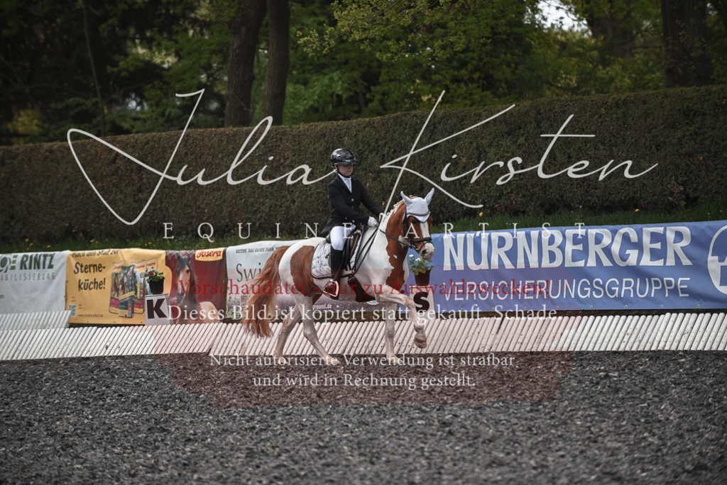 20230513_JK-Röhrsdorf-14-759 | Pferde- und Turnierfotografie in Westsachsen. Pferdeportraits, Auftragszeichnungen und intuitive Kunst.