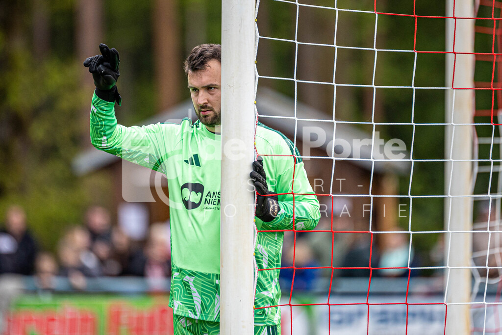 TSV Wriedel -Jasper_ Timo (TW) vs Sperber Veerßen (KP-Finale) 130526 dlP | immodelaporte-sportfotos - Realisiert mit Pictrs.com