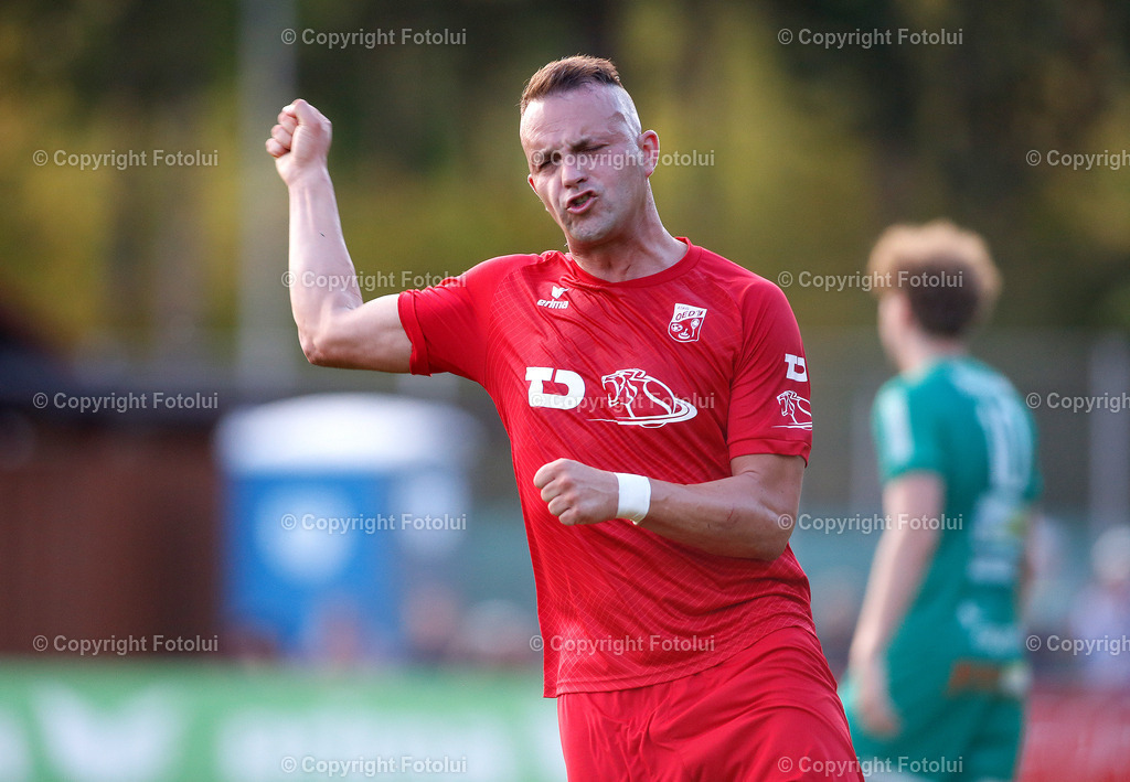 A_LUI_170824_0018 | SPORT FUSSBALL REGIONALLIGA MITTE  ASKOE OEDT -UVB VOECKLAMARKT  17.08.2024  IM BILD: TORSCHUETZE NENAD VIDACKOVIC  (OEDT) FOTO:  FOTOLUI