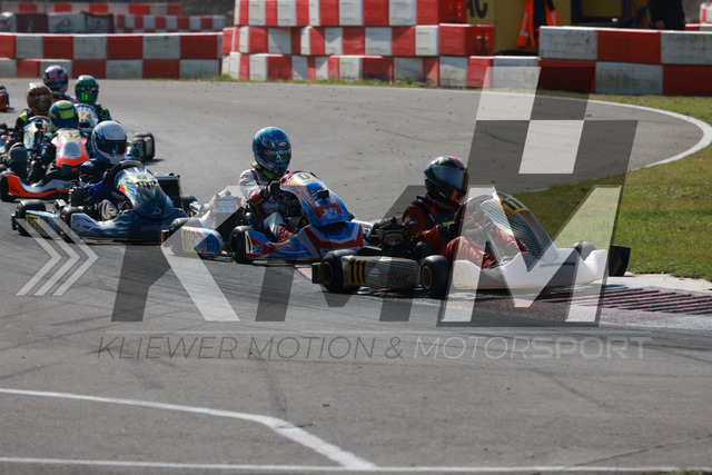 0DKP2402 | Kliewer Motion & Motorsport - Realisiert mit Pictrs.com