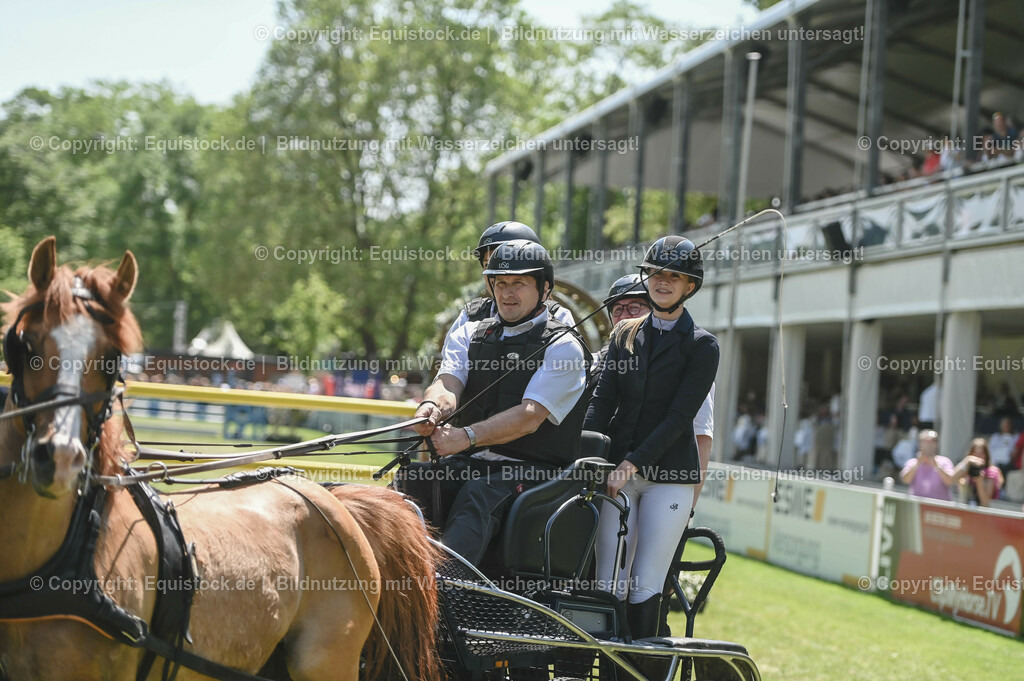 20230528_Jump-and-Drive_0196 | equistock