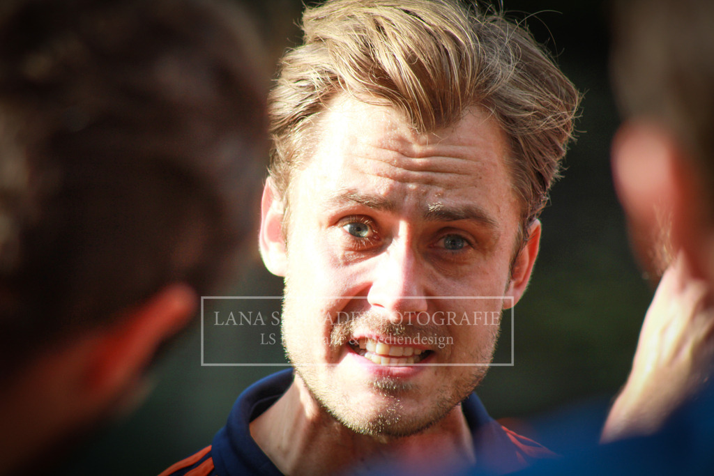 2. Bundesliga Herren WTHC-TUSLI 14.10.23 Wiesbaden-136 | lanaschraderfotografie - Realisiert mit Pictrs.com