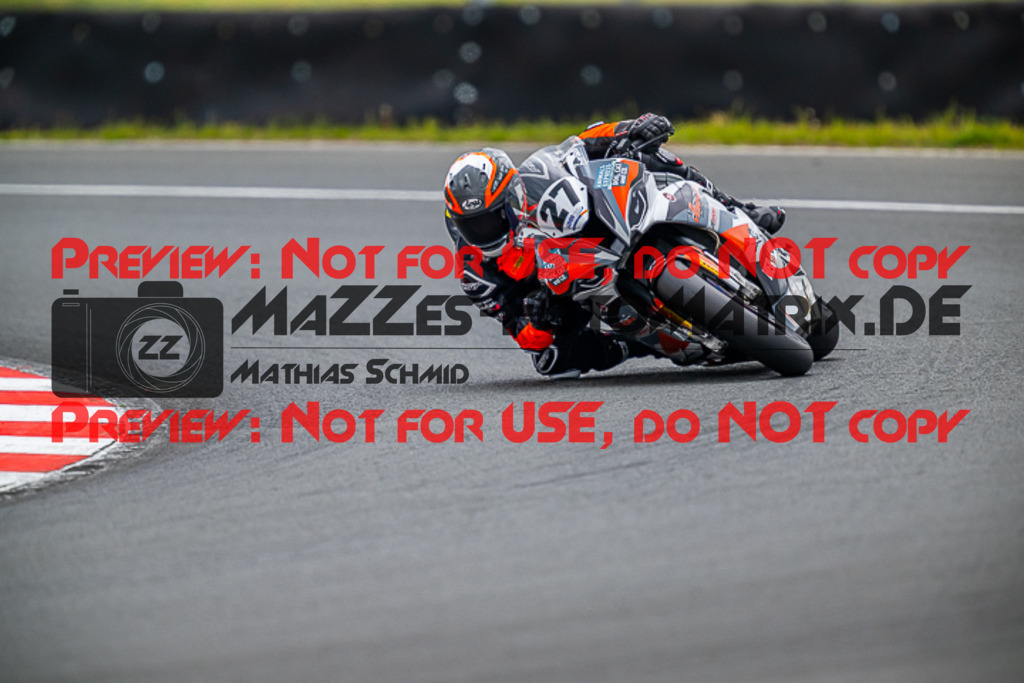 MaZZes_FotoMatrix_220521_8740 | Fotograf Mathias Schmid
Sportfotograf,
Eventfotograf,
Hochzeitsfotograf,
Portraitfotograf