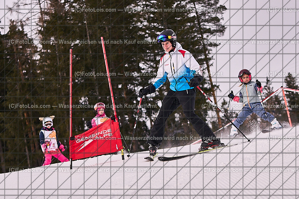 _ALP8920_Neujahrs-Skikurs | Ski- und Snowboardschule Haginger beim NEUJAHRS-Skikurs 2026, Kursabschlussrennen am Mo 5. Jänner 2026.