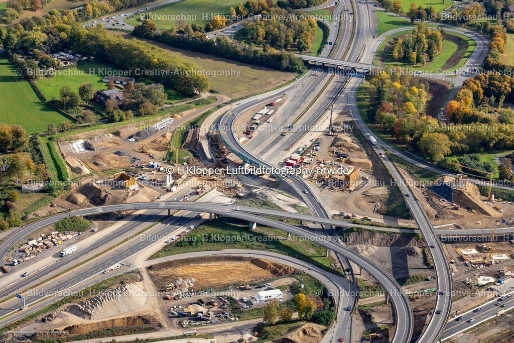 Luftbilder Duisburg-6975 | Luftbild Baustellen zum Umbau und der Sanierung sowie Neugestaltung des Autobahnkreuz Kaiserberg mit "Spaghetti-Knoten" in Duisburg im Ruhrgebiet im Bundesland Nordrhein-Westfalen. Das Kreuz über dem Fluss Ruhr im Ruhrgebiet verbindet die Bundesautobahn A 3 mit der Autobahn A 40. - Realisiert mit Pictrs.com
