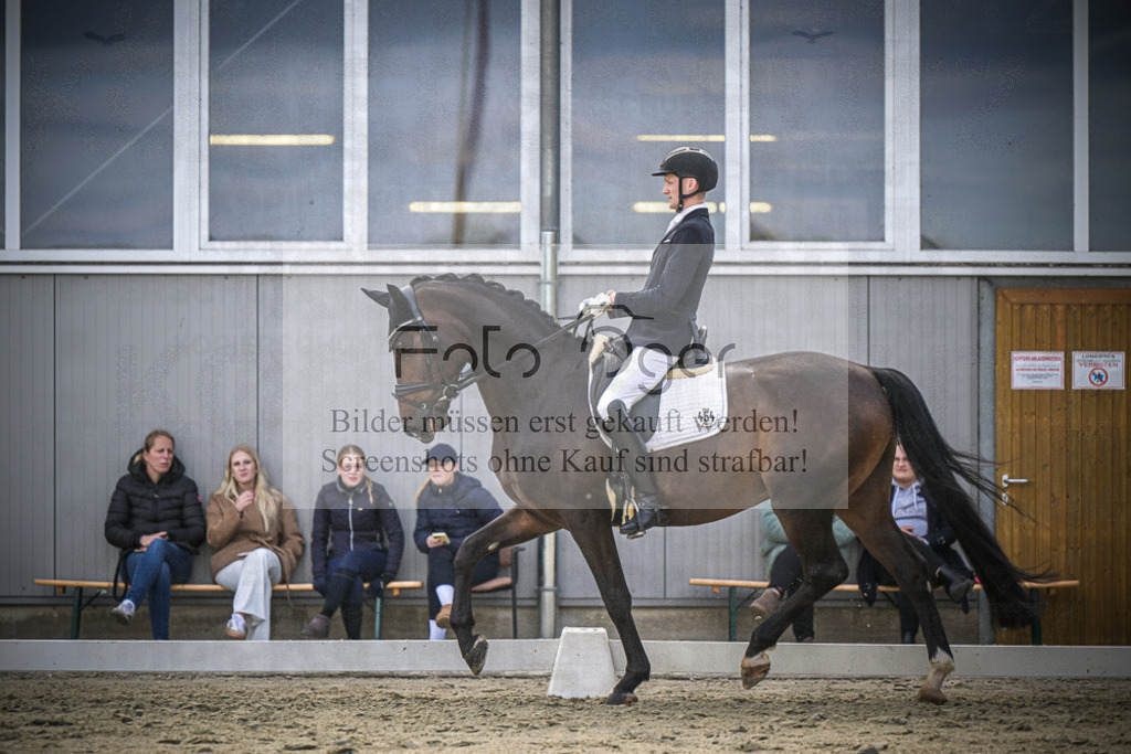 DOS_1175 | Entdecke hochwertige Reitturnierfotos von Foto Oger. Professionell, emotional und authentisch – jetzt Lieblingsmomente im Shop bestellen.Deutschlandweite Turnierfotografie. - Realisiert mit Pictrs.com