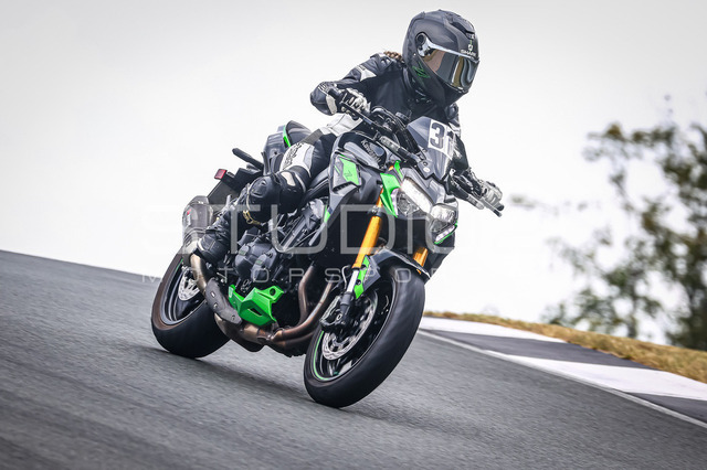 0031-260815BB-028_31 | Deine Full-Service-Agentur für ✔️Videoproduktionen und ✔️Motorsportfotografie Jetzt Angebot anfragen!