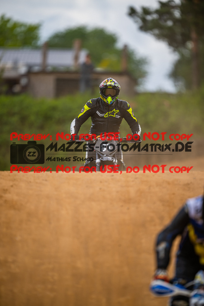 MaZZes_FotoMatrix_220528_6038 | Fotograf Mathias Schmid
Sportfotograf,
Eventfotograf,
Hochzeitsfotograf,
Portraitfotograf