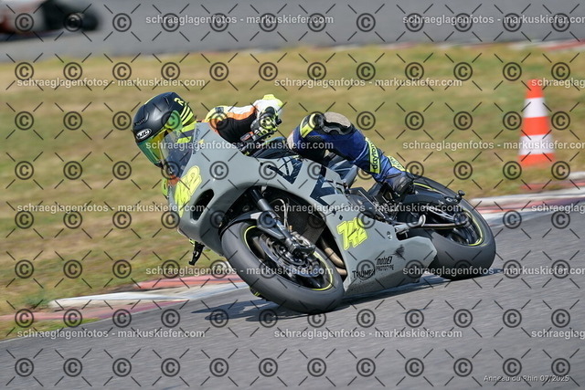 25bt04-1831 | markuskiefer.com - Realisiert mit Pictrs.com