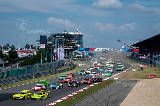2019423 | (48): Christian Hohenadel, Lance David Arnold, Raffaele Marciello, Maximilian Götz - (911): Earl Bamber, Michael Christensen, Kévin Estre, Laurens Vanthoor - Realisiert mit Pictrs.com