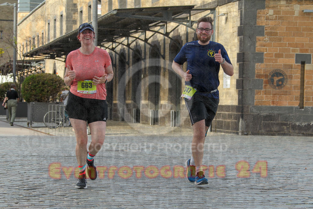 250920_1540_EV4_9418 | Sportfotografie im Rhein-Sieg Kreis, Köln, Bonn, NRW, Rheinland Pfalz, Hessen, etc. Unser Tätigkeitsfeld umfasst den Laufsport vom Volkslauf über den Marathon, Duathlon, Triathon bis zum Ultralauf wie Kölnpfad Ultra oder Schindertrail.