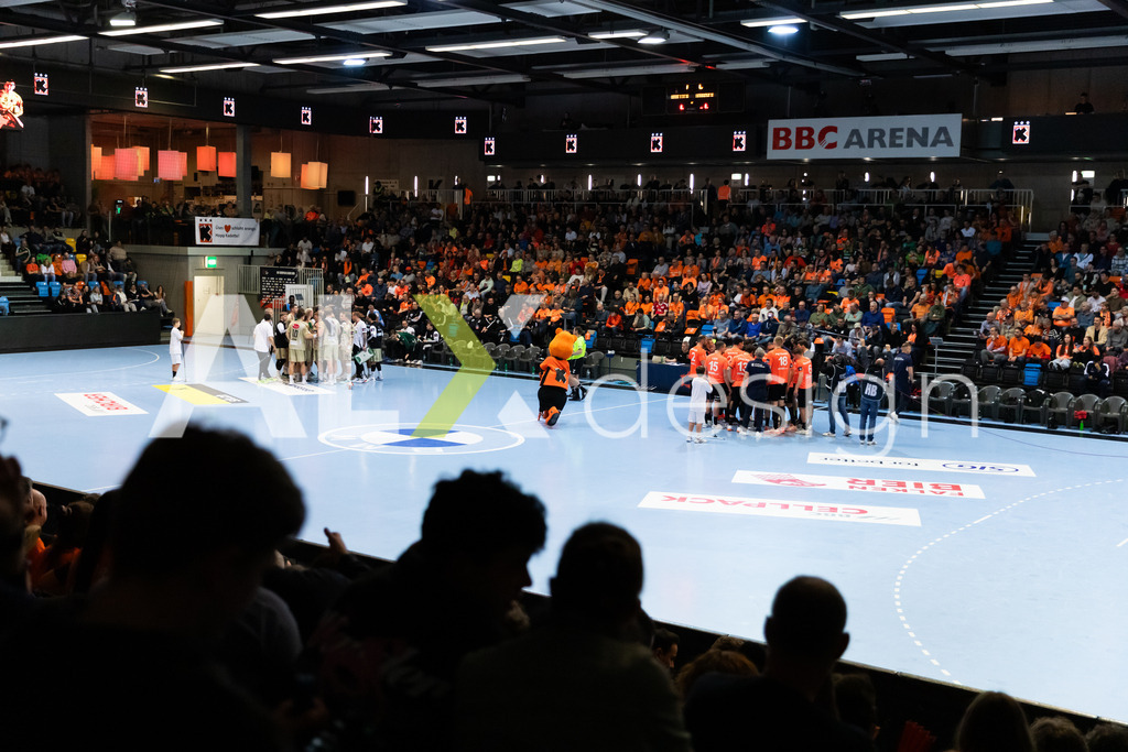Handball I Herren I Saison 2025-2026 I EHF EUROPEAN LEAGUE 2025/26 | Men I Main Round I 2. Spieltag I Kadetten Schaffhausen - TSV Hannover-Burgdorf I 24.02.2026 | Hochwertige Sportfotos kaufen & lizenzieren für Medien, Vereine, Agenturen & Sportler:innen. Entdecke professionelle Sportfotografie im Bildshop von Alexander Franzen. - Realisiert mit Pictrs.com