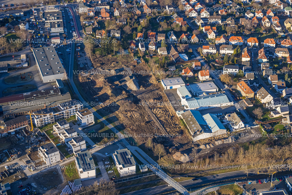 Soest230206175 | Luftbild, Baugebiet Wohngebiet Rennekamp, Niederbergheimer Straße, Sportplatz, Soest, Soester Börde, Nordrhein-Westfalen, Deutschland