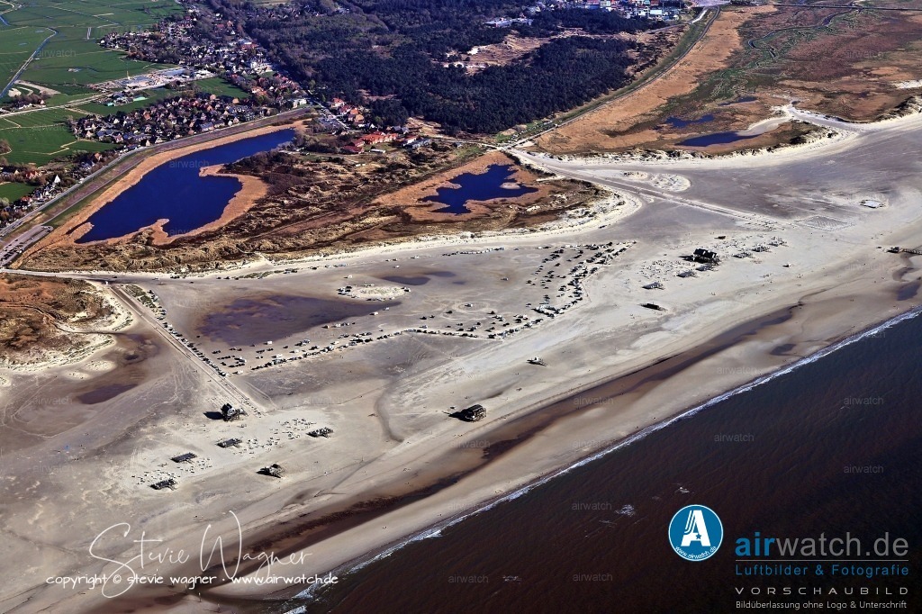 Halligen-Inseln-Weltnaturerbe-Wattenmeer-04-2023-airwatch-wagner-240A0492 | Entdecken Sie atemberaubende Luftbilder und Fotografien auf airwatch.de - Tauchen Sie ein in eine Welt voller faszinierender Aufnahmen aus der Vogelperspektive.