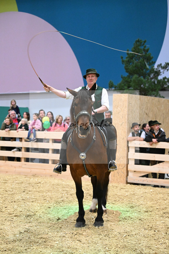 Schauprogramm_Goassl Schnalzer_1261015 | hf-fotografie - Realisiert mit Pictrs.com