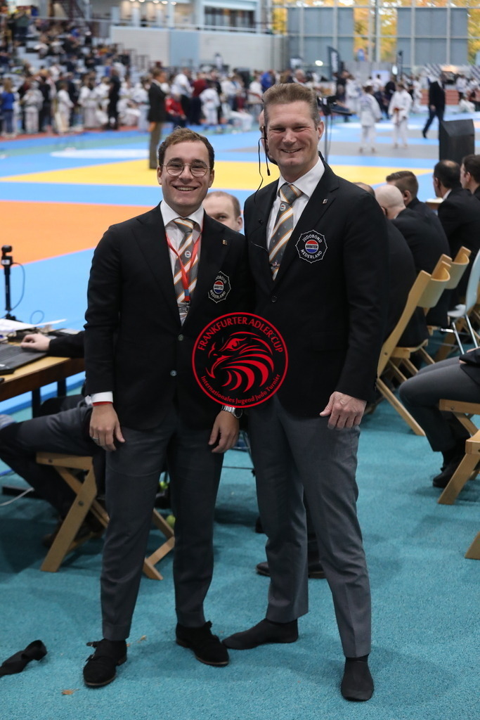 1J7A2283 | Fotos vom Adler Cup - Pictures from Adler Cup

Hier findet Ihr alle Eindrücke und großen Momente der Adler Cup Wochenenden. Here you will find all impressions and great moments of the Adler Cup weekends. - Realisiert mit Pictrs.com