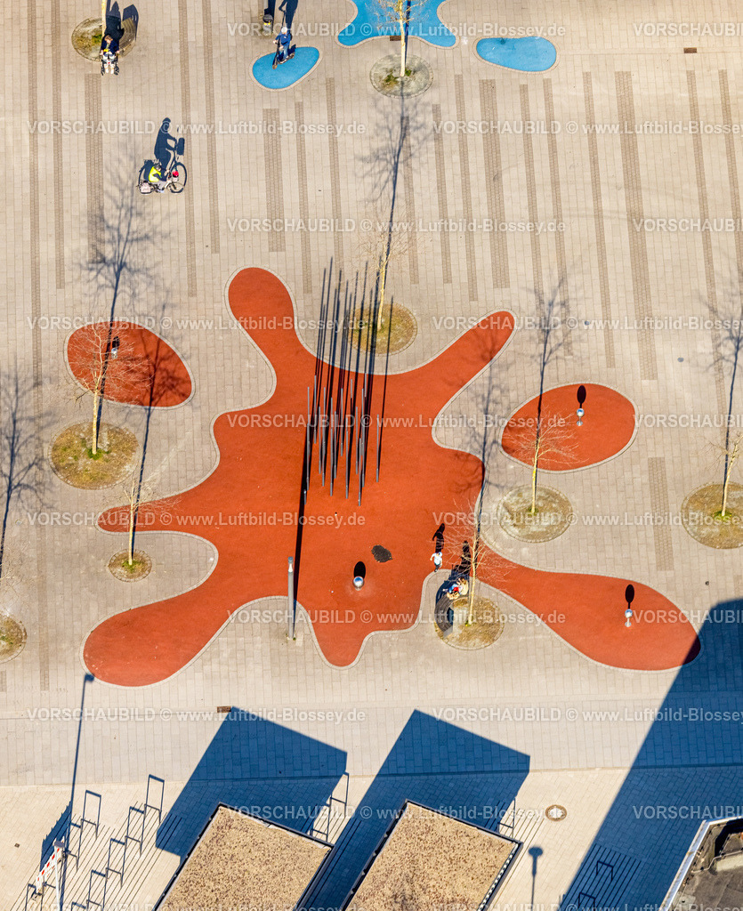 Selm250404869 | Luftbild, Campusplatz Süd mit Bodenbemalung und Ruheplätze, Selm, Münsterland, Nordrhein-Westfalen, Deutschland