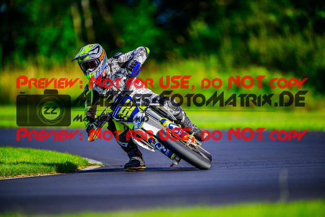 MaZZes_FotoMatrix_240713_6007705_2613 | UE40