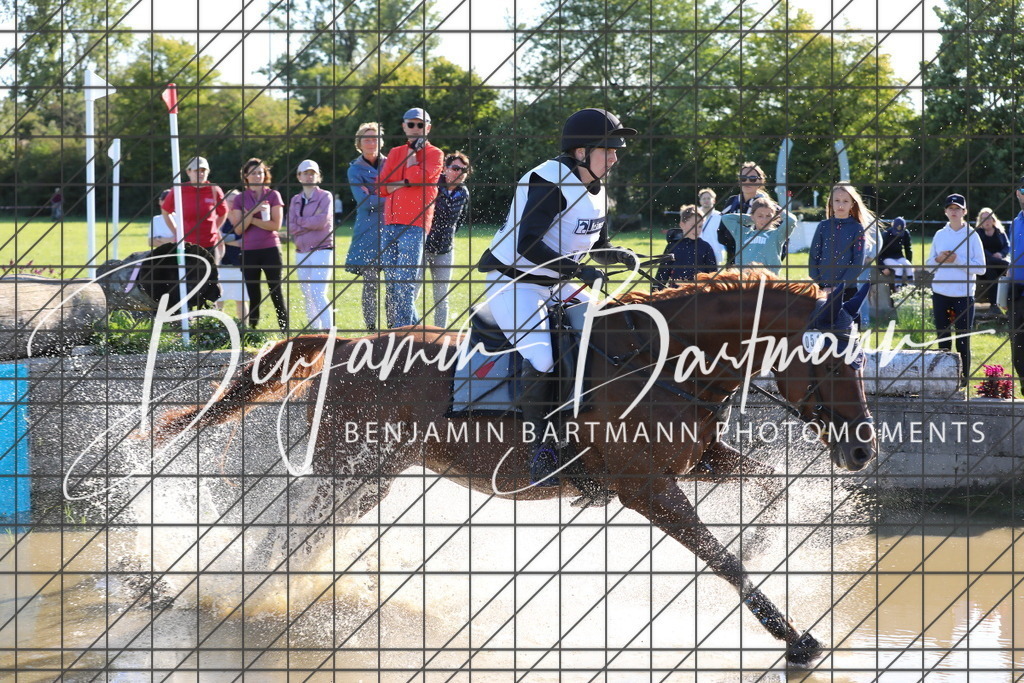 AZ2A1452 | Benjamin Bartmann Photomoments