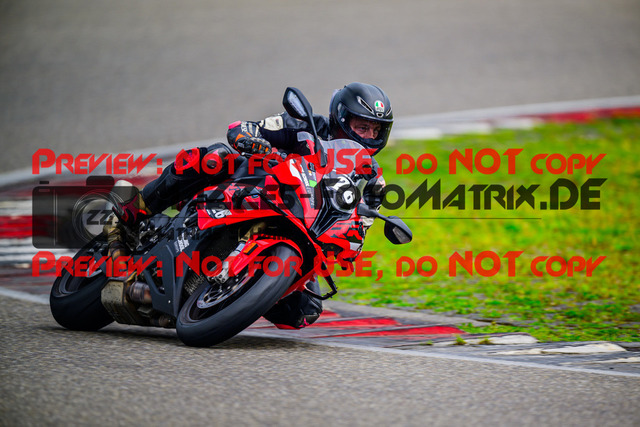 MaZZes_FotoMatrix_240519_6007705_8469 | Fotograf Mathias Schmid
Sportfotograf,
Eventfotograf,
Hochzeitsfotograf,
Portraitfotograf