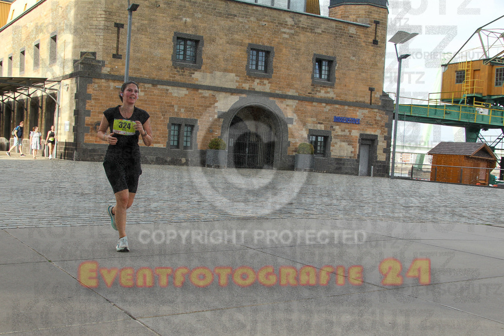 250920_1536_EV4_9285 | Sportfotografie im Rhein-Sieg Kreis, Köln, Bonn, NRW, Rheinland Pfalz, Hessen, etc. Unser Tätigkeitsfeld umfasst den Laufsport vom Volkslauf über den Marathon, Duathlon, Triathon bis zum Ultralauf wie Kölnpfad Ultra oder Schindertrail.