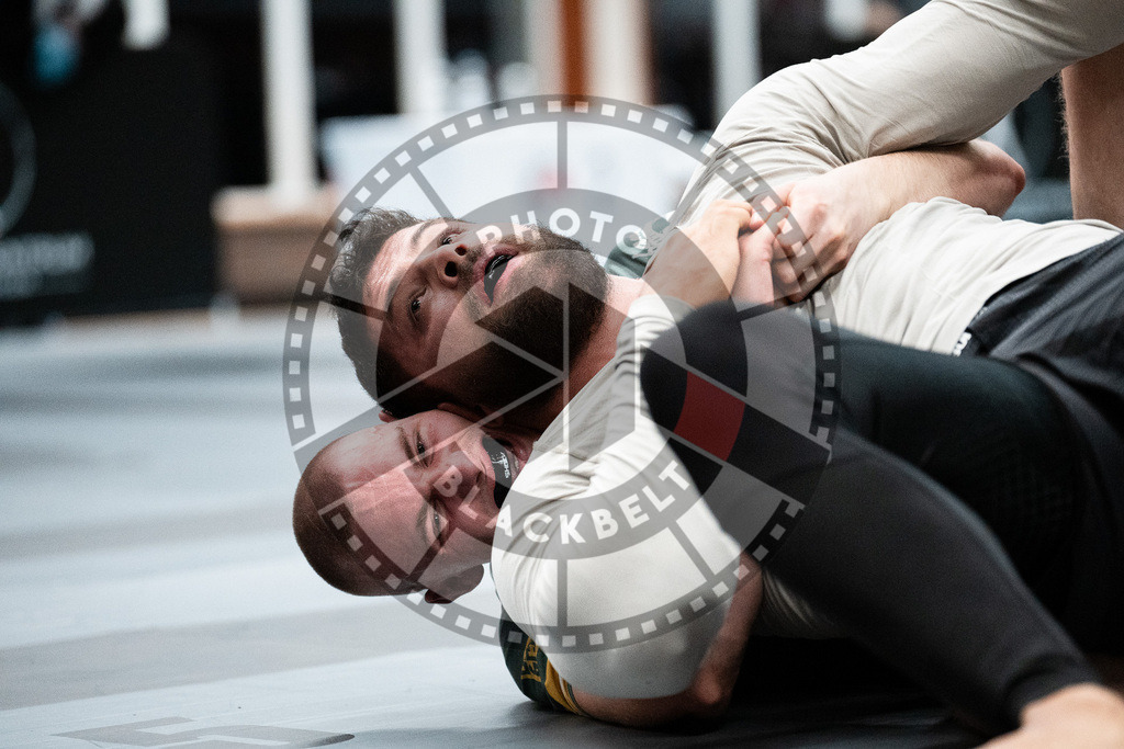 20251129PBB8939 | Fighters compete during the luta livre competition ILLCS XI winter edition on November 29, 2025 in Hannover, Germany.