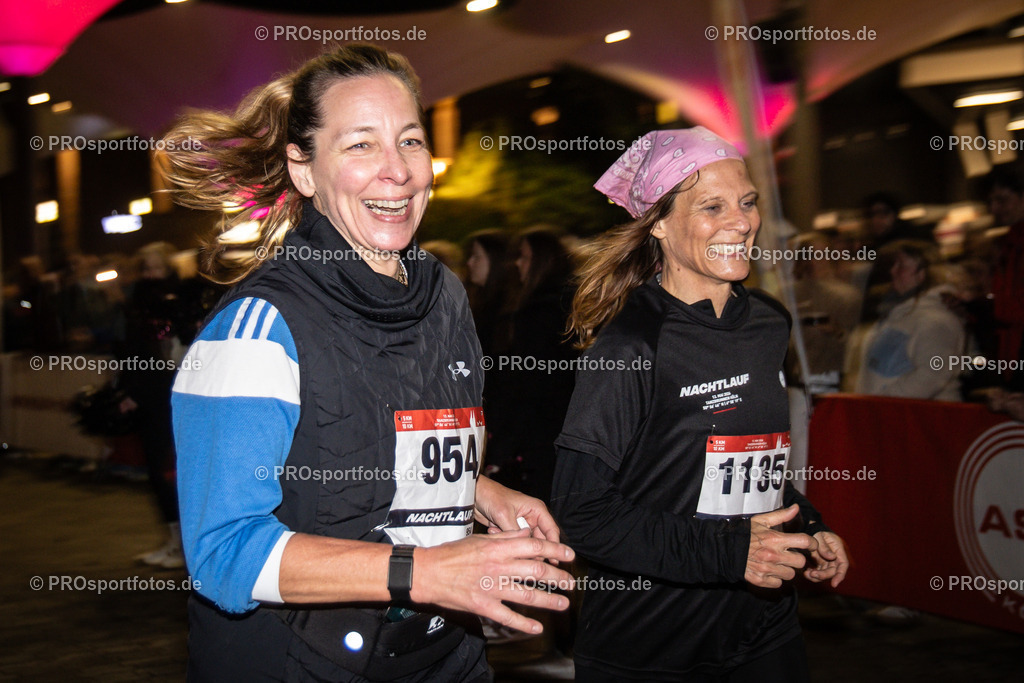 23. ASV Nachtlauf; Koeln, 13.05.26 | Impressionen vom 23. ASV Nachtlauf am 13.05.26 am Tanzbrunnen in Koeln. Foto: BEAUTIFUL SPORTS/Axel Kohring
