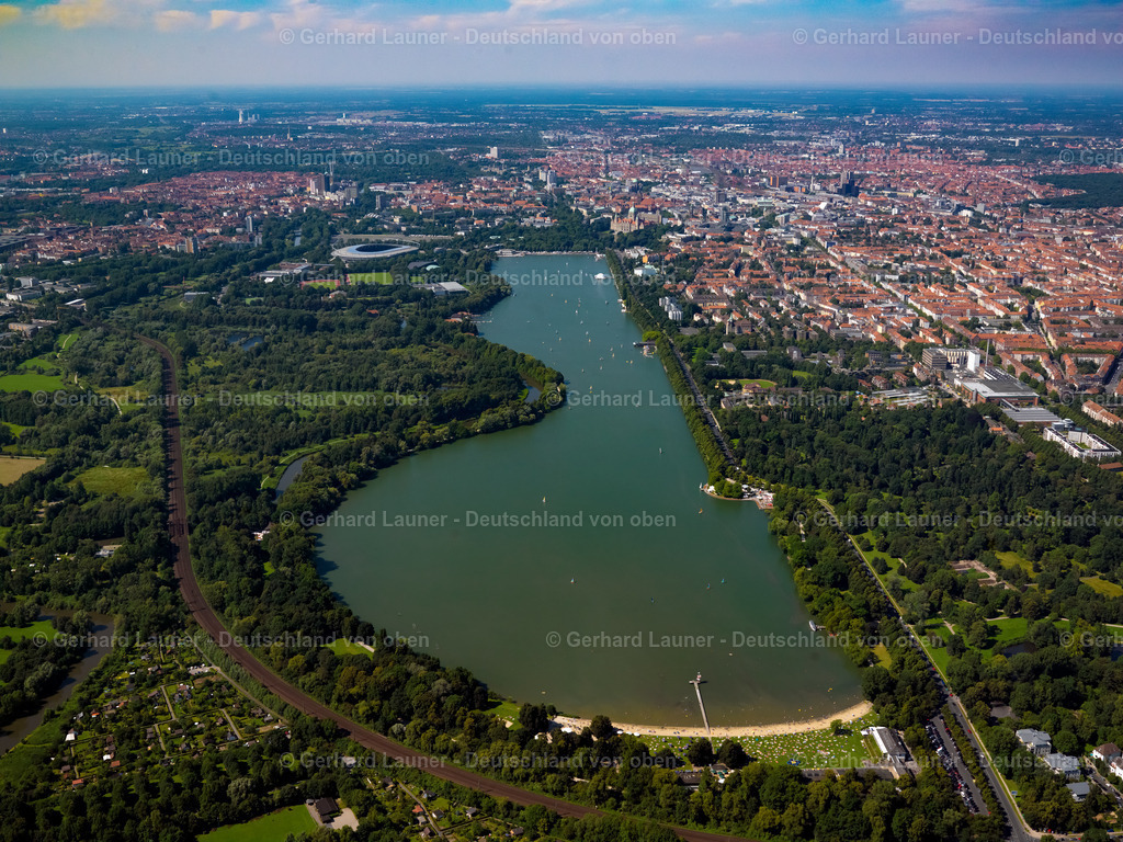 2787015 | HANNOVER 02.06.2020 Uferbereiche am Seegebiet des Maschsee im Ortsteil Südstadt in Hannover im Bundesland Niedersachsen, Deutschland. // Riparian areas on the lake area of Maschsee in the district Suedstadt in Hannover in the state Lower Saxony, Germany. Foto: Gerhard Launer
