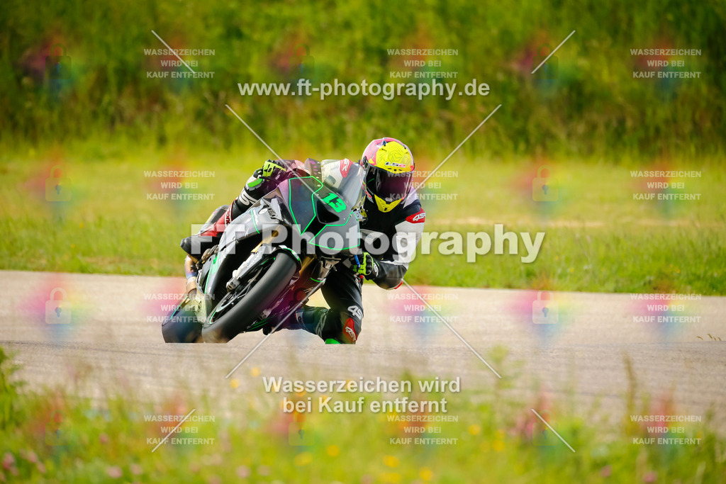 _MOT1135 | Hier findet Ihr Bilder von Touristenfahrten auf der Nürburgring Nordschleife oder von anderen Veranstaltungen die ich besucht habe. Viel Spass beim Durch Schauen 