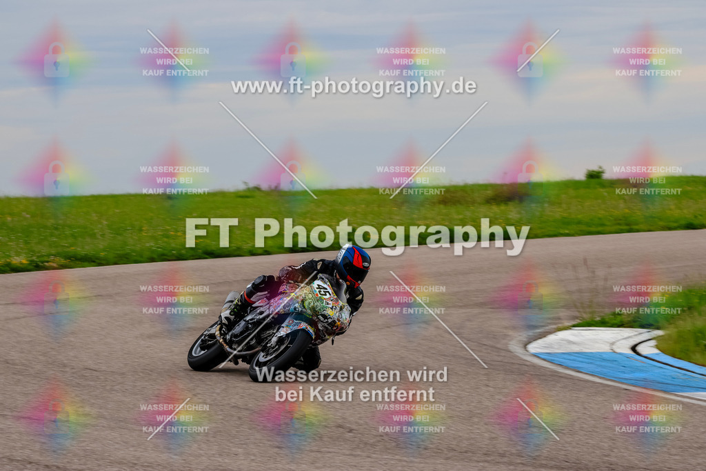 MotoTeam-1949 | Hier findet Ihr Bilder von Touristenfahrten auf der Nürburgring Nordschleife oder von anderen Veranstaltungen die ich besucht habe. Viel Spass beim Durch Schauen 