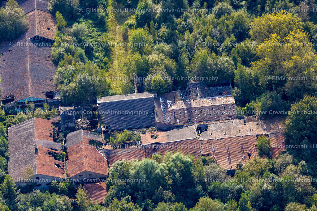 Luftbilder Brüggen Falzziegelwerk Brimges _ Co Lost Place-3818 | Luftbildfotografie-Falzziegelwerk Brimges & Co. - Realized with Pictrs.com