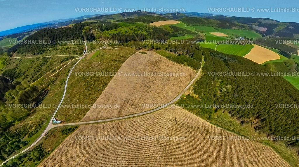 Schmallenberg240590295aBoedefeld_Kalamitaetsflaeche | Luftbild, Kalamitätsflächen bei Bödefeld, Massenvermehrung von tierischen und pflanzlichen Schädlingen in Pflanzenkulturen, Waldschäden, Erdkugel, Fisheye Aufnahme, Fischaugen Aufnahme, 360 Grad Aufnahme, tiny world, little planet, fisheye Bild, Brabecke, Schmallenberg, Sauerland, Nordrhein-Westfalen, Deutschland