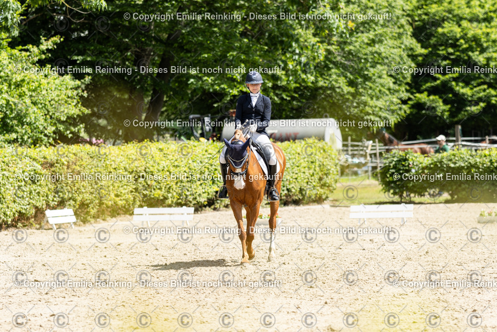 CL5A8935 | Emilia Reinking Fotografie - Realisiert mit Pictrs.com