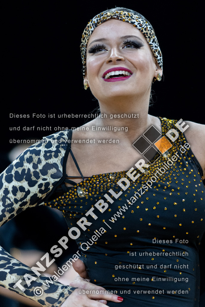 20240310-01855 | Hier finden Sie Tanz Bilder vom Latein und Standard Formationen tanzen. Sportbilder vom Tanzsport. Schöne Fotos und von Weltmeisterschaft, Europameisterschaft, Bundesliga, Regionalliga, Oberliga und Landesliga sowie von GOC Stuttgart, DanceComp, WM Bremen