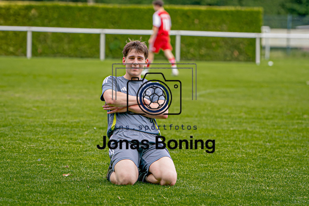 MEISTERVILABÜ0042 | jns.sportfotos - Realisiert mit Pictrs.com