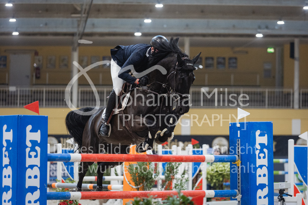 230212_Warstein_GP-550 | Deine schönsten Turniermomente als professionelle Fotos! Entdecke hochwertige Pferdesport-Fotografie im Online-Shop. Jetzt Fotos finden & bestellen!