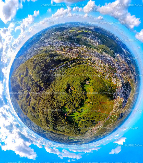 Hagen241090059DreiTuermeWeg | Luftbild, Drei TürmeWeg, bestehend aus Bismarckturm, Eugen-Richter-Turm und Kaiser-Friedrich-Turm, Waldgebiet, Erdkugel, Fisheye Aufnahme, Fischaugen Aufnahme, 360 Grad Aufnahme, tiny world, little planet, fisheye Bild, Haspe, Hagen, Ruhrgebiet, Nordrhein-Westfalen, Deutschland