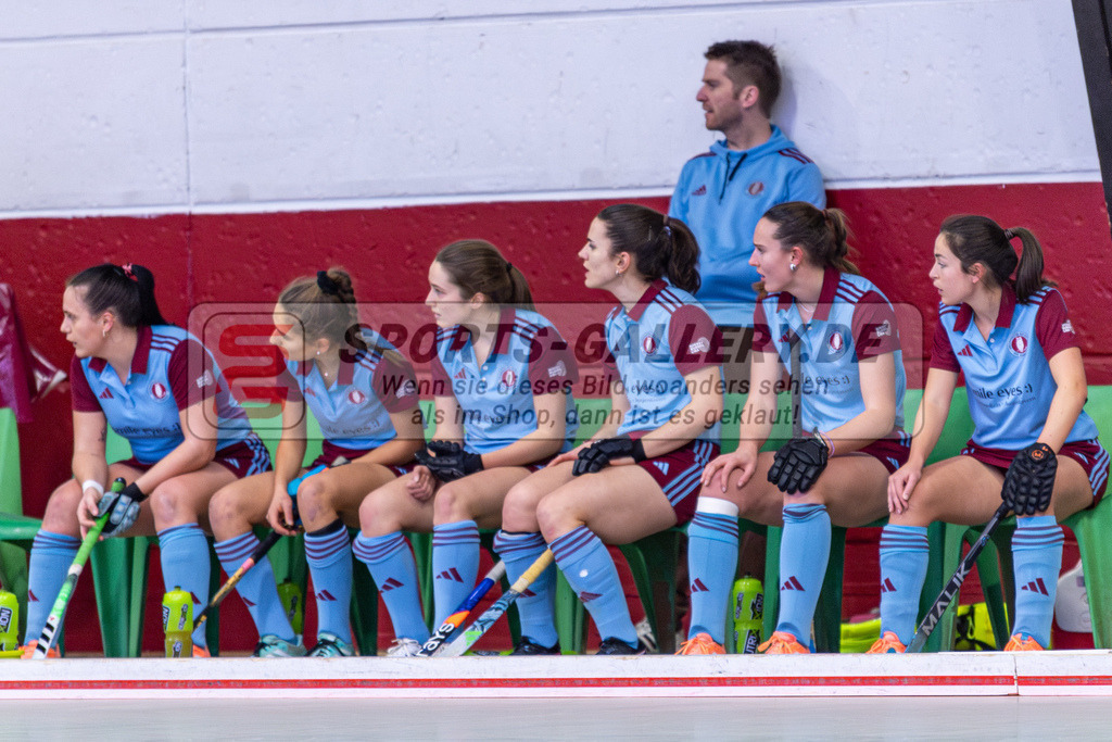 SM_2025-01-12_wD5_-125 | 1.Bundesliga Hallenhockey  (W) UHC - HTHC / 2:3 (2:1)