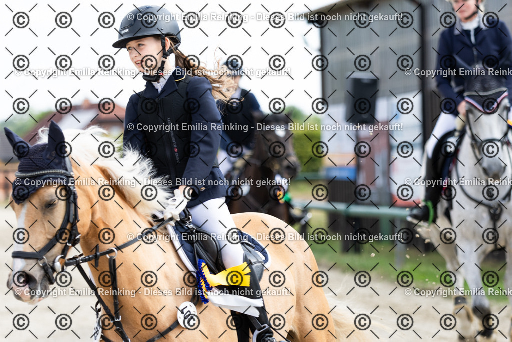 CL5A6455 | Emilia Reinking Fotografie - Realisiert mit Pictrs.com