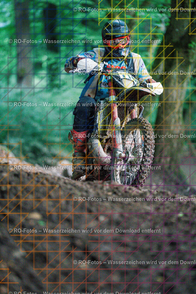 4 Lauf Schlüchtern IGE 2026-454 | Sportfotografie von RO-Fotos: Motorsport, Motocross, Enduro, Laufveranstaltungen und Triathlon. Professionelle Fotos von Sportlern und Events. - Realisiert mit Pictrs.com