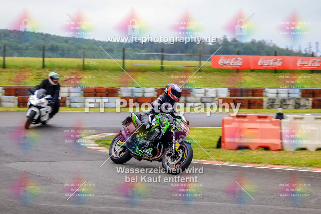 OBK-5359 | Hier findet Ihr Bilder von Touristenfahrten auf der Nürburgring Nordschleife oder von anderen Veranstaltungen die ich besucht habe. Viel Spass beim Durch Schauen 