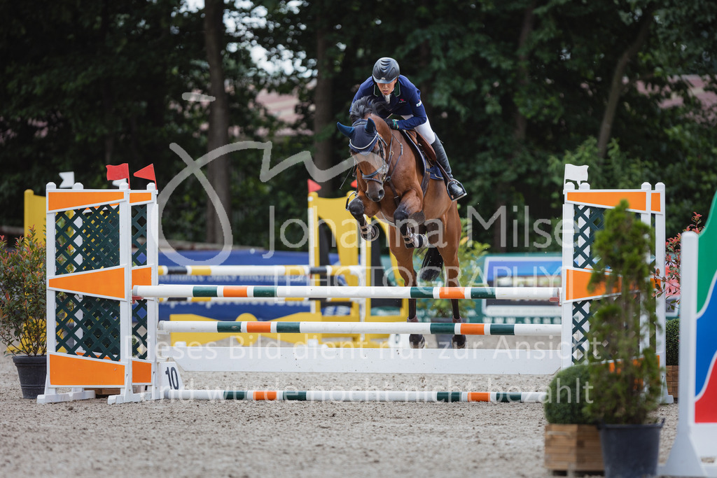 220705_Mühlen_SprPf-A3-370 | Late Entry Mühlen
05.07.2022
03 Springpferde-A**, 4-6jährige Pferde