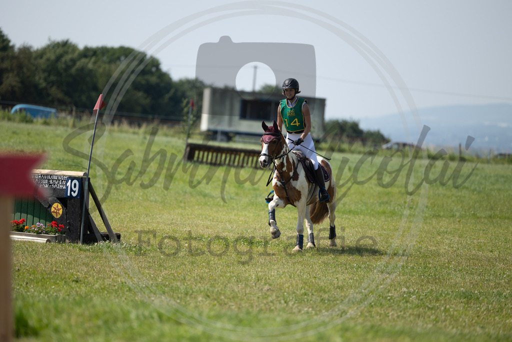 994A1263 | sabrinanicolaifotografie - Realisiert mit Pictrs.com